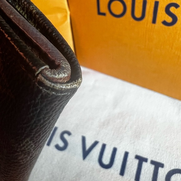 Louis Vuitton Elise Compact Wallet Men or Women’s wallet - Picture 5 of 16